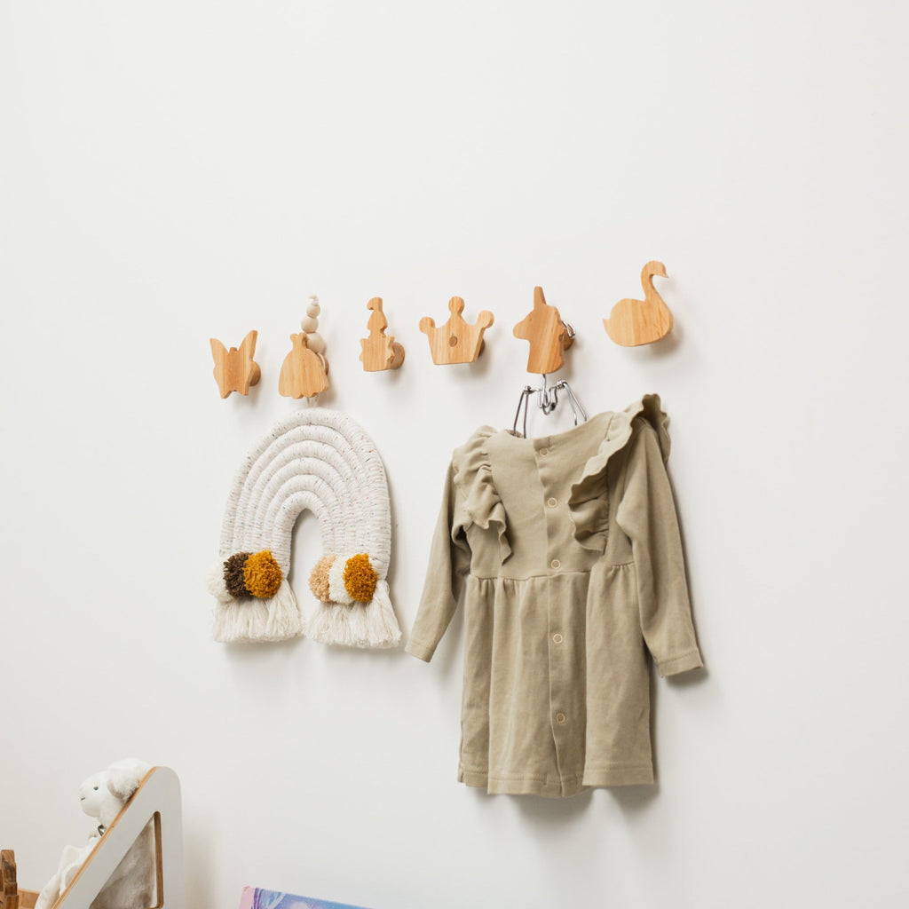 Button wall hooks